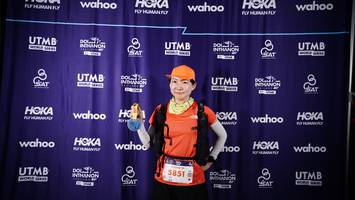 BIB: 5851
                            <button type="button" onclick="openModal(22793640)" class="btn btn-primary btn-sm float-right btn-popup" data-toggle="modal" data-target=".modal-high-quality">
                        <i class="fas fa-shopping-cart"></i> Add to Cart
                    </button>
                                            <button type="button" onclick="isThisMe(22793640, true)" class="btn btn-success btn-sm float-right btn-popup btn-isme hidden" data-toggle="tooltip" data-placement="bottom" title="นี่คือรูปของคุณใช่ไหม คลิกที่นี่เพื่อเอาเข้าอัลบั้ม">
                        <i class="fas fa-plus"></i> Add to album
                    </button>
                    <button type="button" onclick="isThisMe(22793640, false)" class="btn btn-warning btn-sm float-right btn-popup btn-isnotme hidden">
                        <i class="fas fa-ban"></i> Remove from album
                    </button>