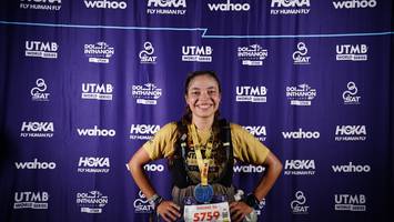 BIB: 100, 5759
                            <button type="button" onclick="openModal(22793271)" class="btn btn-primary btn-sm float-right btn-popup" data-toggle="modal" data-target=".modal-high-quality">
                        <i class="fas fa-shopping-cart"></i> Add to Cart
                    </button>
                                            <button type="button" onclick="isThisMe(22793271, true)" class="btn btn-success btn-sm float-right btn-popup btn-isme hidden" data-toggle="tooltip" data-placement="bottom" title="นี่คือรูปของคุณใช่ไหม คลิกที่นี่เพื่อเอาเข้าอัลบั้ม">
                        <i class="fas fa-plus"></i> Add to album
                    </button>
                    <button type="button" onclick="isThisMe(22793271, false)" class="btn btn-warning btn-sm float-right btn-popup btn-isnotme hidden">
                        <i class="fas fa-ban"></i> Remove from album
                    </button>