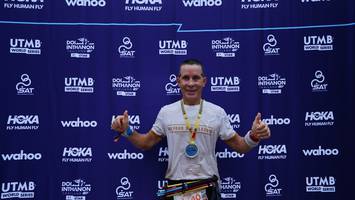 BIB: 105
                            <button type="button" onclick="openModal(22792792)" class="btn btn-primary btn-sm float-right btn-popup" data-toggle="modal" data-target=".modal-high-quality">
                        <i class="fas fa-shopping-cart"></i> Add to Cart
                    </button>
                                            <button type="button" onclick="isThisMe(22792792, true)" class="btn btn-success btn-sm float-right btn-popup btn-isme hidden" data-toggle="tooltip" data-placement="bottom" title="นี่คือรูปของคุณใช่ไหม คลิกที่นี่เพื่อเอาเข้าอัลบั้ม">
                        <i class="fas fa-plus"></i> Add to album
                    </button>
                    <button type="button" onclick="isThisMe(22792792, false)" class="btn btn-warning btn-sm float-right btn-popup btn-isnotme hidden">
                        <i class="fas fa-ban"></i> Remove from album
                    </button>