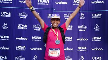 BIB: 5442
                            <button type="button" onclick="openModal(22792281)" class="btn btn-primary btn-sm float-right btn-popup" data-toggle="modal" data-target=".modal-high-quality">
                        <i class="fas fa-shopping-cart"></i> Add to Cart
                    </button>
                                            <button type="button" onclick="isThisMe(22792281, true)" class="btn btn-success btn-sm float-right btn-popup btn-isme hidden" data-toggle="tooltip" data-placement="bottom" title="นี่คือรูปของคุณใช่ไหม คลิกที่นี่เพื่อเอาเข้าอัลบั้ม">
                        <i class="fas fa-plus"></i> Add to album
                    </button>
                    <button type="button" onclick="isThisMe(22792281, false)" class="btn btn-warning btn-sm float-right btn-popup btn-isnotme hidden">
                        <i class="fas fa-ban"></i> Remove from album
                    </button>