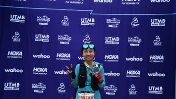 BIB: 5572, 
                            <button type="button" onclick="openModal(22792504)" class="btn btn-primary btn-sm float-right btn-popup" data-toggle="modal" data-target=".modal-high-quality">
                        <i class="fas fa-shopping-cart"></i> Add to Cart
                    </button>
                                            <button type="button" onclick="isThisMe(22792504, true)" class="btn btn-success btn-sm float-right btn-popup btn-isme hidden" data-toggle="tooltip" data-placement="bottom" title="นี่คือรูปของคุณใช่ไหม คลิกที่นี่เพื่อเอาเข้าอัลบั้ม">
                        <i class="fas fa-plus"></i> Add to album
                    </button>
                    <button type="button" onclick="isThisMe(22792504, false)" class="btn btn-warning btn-sm float-right btn-popup btn-isnotme hidden">
                        <i class="fas fa-ban"></i> Remove from album
                    </button>