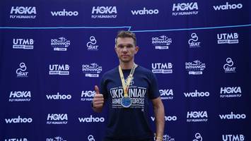 BIB: 100
                            <button type="button" onclick="openModal(22792443)" class="btn btn-primary btn-sm float-right btn-popup" data-toggle="modal" data-target=".modal-high-quality">
                        <i class="fas fa-shopping-cart"></i> Add to Cart
                    </button>
                                            <button type="button" onclick="isThisMe(22792443, true)" class="btn btn-success btn-sm float-right btn-popup btn-isme hidden" data-toggle="tooltip" data-placement="bottom" title="นี่คือรูปของคุณใช่ไหม คลิกที่นี่เพื่อเอาเข้าอัลบั้ม">
                        <i class="fas fa-plus"></i> Add to album
                    </button>
                    <button type="button" onclick="isThisMe(22792443, false)" class="btn btn-warning btn-sm float-right btn-popup btn-isnotme hidden">
                        <i class="fas fa-ban"></i> Remove from album
                    </button>