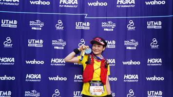 BIB: 5304, 100
                            <button type="button" onclick="openModal(22792290)" class="btn btn-primary btn-sm float-right btn-popup" data-toggle="modal" data-target=".modal-high-quality">
                        <i class="fas fa-shopping-cart"></i> Add to Cart
                    </button>
                                            <button type="button" onclick="isThisMe(22792290, true)" class="btn btn-success btn-sm float-right btn-popup btn-isme hidden" data-toggle="tooltip" data-placement="bottom" title="นี่คือรูปของคุณใช่ไหม คลิกที่นี่เพื่อเอาเข้าอัลบั้ม">
                        <i class="fas fa-plus"></i> Add to album
                    </button>
                    <button type="button" onclick="isThisMe(22792290, false)" class="btn btn-warning btn-sm float-right btn-popup btn-isnotme hidden">
                        <i class="fas fa-ban"></i> Remove from album
                    </button>