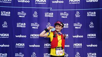 BIB: 5304, 100
                            <button type="button" onclick="openModal(22792289)" class="btn btn-primary btn-sm float-right btn-popup" data-toggle="modal" data-target=".modal-high-quality">
                        <i class="fas fa-shopping-cart"></i> Add to Cart
                    </button>
                                            <button type="button" onclick="isThisMe(22792289, true)" class="btn btn-success btn-sm float-right btn-popup btn-isme hidden" data-toggle="tooltip" data-placement="bottom" title="นี่คือรูปของคุณใช่ไหม คลิกที่นี่เพื่อเอาเข้าอัลบั้ม">
                        <i class="fas fa-plus"></i> Add to album
                    </button>
                    <button type="button" onclick="isThisMe(22792289, false)" class="btn btn-warning btn-sm float-right btn-popup btn-isnotme hidden">
                        <i class="fas fa-ban"></i> Remove from album
                    </button>