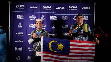 BIB: 574
                            <button type="button" onclick="openModal(22793714)" class="btn btn-primary btn-sm float-right btn-popup" data-toggle="modal" data-target=".modal-high-quality">
                        <i class="fas fa-shopping-cart"></i> Add to Cart
                    </button>
                                            <button type="button" onclick="isThisMe(22793714, true)" class="btn btn-success btn-sm float-right btn-popup btn-isme hidden" data-toggle="tooltip" data-placement="bottom" title="นี่คือรูปของคุณใช่ไหม คลิกที่นี่เพื่อเอาเข้าอัลบั้ม">
                        <i class="fas fa-plus"></i> Add to album
                    </button>
                    <button type="button" onclick="isThisMe(22793714, false)" class="btn btn-warning btn-sm float-right btn-popup btn-isnotme hidden">
                        <i class="fas fa-ban"></i> Remove from album
                    </button>