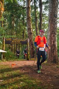 BIB: 6240
                            <button type="button" onclick="openModal(22716908)" class="btn btn-primary btn-sm float-right btn-popup" data-toggle="modal" data-target=".modal-high-quality">
                        <i class="fas fa-shopping-cart"></i> Add to Cart
                    </button>
                                            <button type="button" onclick="isThisMe(22716908, true)" class="btn btn-success btn-sm float-right btn-popup btn-isme hidden" data-toggle="tooltip" data-placement="bottom" title="นี่คือรูปของคุณใช่ไหม คลิกที่นี่เพื่อเอาเข้าอัลบั้ม">
                        <i class="fas fa-plus"></i> Add to album
                    </button>
                    <button type="button" onclick="isThisMe(22716908, false)" class="btn btn-warning btn-sm float-right btn-popup btn-isnotme hidden">
                        <i class="fas fa-ban"></i> Remove from album
                    </button>