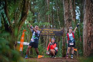 BIB: 4285, 589
                            <button type="button" onclick="openModal(22718067)" class="btn btn-primary btn-sm float-right btn-popup" data-toggle="modal" data-target=".modal-high-quality">
                        <i class="fas fa-shopping-cart"></i> Add to Cart
                    </button>
                                            <button type="button" onclick="isThisMe(22718067, true)" class="btn btn-success btn-sm float-right btn-popup btn-isme hidden" data-toggle="tooltip" data-placement="bottom" title="นี่คือรูปของคุณใช่ไหม คลิกที่นี่เพื่อเอาเข้าอัลบั้ม">
                        <i class="fas fa-plus"></i> Add to album
                    </button>
                    <button type="button" onclick="isThisMe(22718067, false)" class="btn btn-warning btn-sm float-right btn-popup btn-isnotme hidden">
                        <i class="fas fa-ban"></i> Remove from album
                    </button>