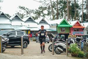 BIB: 2775
                            <button type="button" onclick="openModal(22632745)" class="btn btn-primary btn-sm float-right btn-popup" data-toggle="modal" data-target=".modal-high-quality">
                        <i class="fas fa-shopping-cart"></i> Add to Cart
                    </button>
                                            <button type="button" onclick="isThisMe(22632745, true)" class="btn btn-success btn-sm float-right btn-popup btn-isme hidden" data-toggle="tooltip" data-placement="bottom" title="นี่คือรูปของคุณใช่ไหม คลิกที่นี่เพื่อเอาเข้าอัลบั้ม">
                        <i class="fas fa-plus"></i> Add to album
                    </button>
                    <button type="button" onclick="isThisMe(22632745, false)" class="btn btn-warning btn-sm float-right btn-popup btn-isnotme hidden">
                        <i class="fas fa-ban"></i> Remove from album
                    </button>