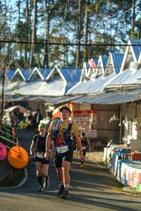 BIB: 2912
                            <button type="button" onclick="openModal(22681420)" class="btn btn-primary btn-sm float-right btn-popup" data-toggle="modal" data-target=".modal-high-quality">
                        <i class="fas fa-shopping-cart"></i> Add to Cart
                    </button>
                                            <button type="button" onclick="isThisMe(22681420, true)" class="btn btn-success btn-sm float-right btn-popup btn-isme hidden" data-toggle="tooltip" data-placement="bottom" title="นี่คือรูปของคุณใช่ไหม คลิกที่นี่เพื่อเอาเข้าอัลบั้ม">
                        <i class="fas fa-plus"></i> Add to album
                    </button>
                    <button type="button" onclick="isThisMe(22681420, false)" class="btn btn-warning btn-sm float-right btn-popup btn-isnotme hidden">
                        <i class="fas fa-ban"></i> Remove from album
                    </button>