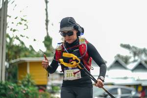 BIB: 3113
                            <button type="button" onclick="openModal(22632744)" class="btn btn-primary btn-sm float-right btn-popup" data-toggle="modal" data-target=".modal-high-quality">
                        <i class="fas fa-shopping-cart"></i> Add to Cart
                    </button>
                                            <button type="button" onclick="isThisMe(22632744, true)" class="btn btn-success btn-sm float-right btn-popup btn-isme hidden" data-toggle="tooltip" data-placement="bottom" title="นี่คือรูปของคุณใช่ไหม คลิกที่นี่เพื่อเอาเข้าอัลบั้ม">
                        <i class="fas fa-plus"></i> Add to album
                    </button>
                    <button type="button" onclick="isThisMe(22632744, false)" class="btn btn-warning btn-sm float-right btn-popup btn-isnotme hidden">
                        <i class="fas fa-ban"></i> Remove from album
                    </button>