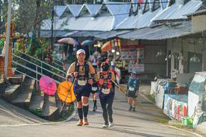 BIB: 3001, 1024
                            <button type="button" onclick="openModal(22688057)" class="btn btn-primary btn-sm float-right btn-popup" data-toggle="modal" data-target=".modal-high-quality">
                        <i class="fas fa-shopping-cart"></i> Add to Cart
                    </button>
                                            <button type="button" onclick="isThisMe(22688057, true)" class="btn btn-success btn-sm float-right btn-popup btn-isme hidden" data-toggle="tooltip" data-placement="bottom" title="นี่คือรูปของคุณใช่ไหม คลิกที่นี่เพื่อเอาเข้าอัลบั้ม">
                        <i class="fas fa-plus"></i> Add to album
                    </button>
                    <button type="button" onclick="isThisMe(22688057, false)" class="btn btn-warning btn-sm float-right btn-popup btn-isnotme hidden">
                        <i class="fas fa-ban"></i> Remove from album
                    </button>