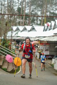 BIB: 3262
                            <button type="button" onclick="openModal(22632817)" class="btn btn-primary btn-sm float-right btn-popup" data-toggle="modal" data-target=".modal-high-quality">
                        <i class="fas fa-shopping-cart"></i> Add to Cart
                    </button>
                                            <button type="button" onclick="isThisMe(22632817, true)" class="btn btn-success btn-sm float-right btn-popup btn-isme hidden" data-toggle="tooltip" data-placement="bottom" title="นี่คือรูปของคุณใช่ไหม คลิกที่นี่เพื่อเอาเข้าอัลบั้ม">
                        <i class="fas fa-plus"></i> Add to album
                    </button>
                    <button type="button" onclick="isThisMe(22632817, false)" class="btn btn-warning btn-sm float-right btn-popup btn-isnotme hidden">
                        <i class="fas fa-ban"></i> Remove from album
                    </button>