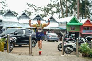 BIB: 37772
                            <button type="button" onclick="openModal(22632756)" class="btn btn-primary btn-sm float-right btn-popup" data-toggle="modal" data-target=".modal-high-quality">
                        <i class="fas fa-shopping-cart"></i> Add to Cart
                    </button>
                                            <button type="button" onclick="isThisMe(22632756, true)" class="btn btn-success btn-sm float-right btn-popup btn-isme hidden" data-toggle="tooltip" data-placement="bottom" title="นี่คือรูปของคุณใช่ไหม คลิกที่นี่เพื่อเอาเข้าอัลบั้ม">
                        <i class="fas fa-plus"></i> Add to album
                    </button>
                    <button type="button" onclick="isThisMe(22632756, false)" class="btn btn-warning btn-sm float-right btn-popup btn-isnotme hidden">
                        <i class="fas fa-ban"></i> Remove from album
                    </button>