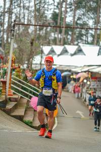 BIB: 2550
                            <button type="button" onclick="openModal(22633038)" class="btn btn-primary btn-sm float-right btn-popup" data-toggle="modal" data-target=".modal-high-quality">
                        <i class="fas fa-shopping-cart"></i> Add to Cart
                    </button>
                                            <button type="button" onclick="isThisMe(22633038, true)" class="btn btn-success btn-sm float-right btn-popup btn-isme hidden" data-toggle="tooltip" data-placement="bottom" title="นี่คือรูปของคุณใช่ไหม คลิกที่นี่เพื่อเอาเข้าอัลบั้ม">
                        <i class="fas fa-plus"></i> Add to album
                    </button>
                    <button type="button" onclick="isThisMe(22633038, false)" class="btn btn-warning btn-sm float-right btn-popup btn-isnotme hidden">
                        <i class="fas fa-ban"></i> Remove from album
                    </button>