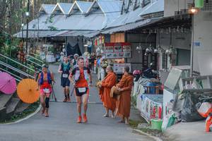 BIB: 811
                            <button type="button" onclick="openModal(22663442)" class="btn btn-primary btn-sm float-right btn-popup" data-toggle="modal" data-target=".modal-high-quality">
                        <i class="fas fa-shopping-cart"></i> Add to Cart
                    </button>
                                            <button type="button" onclick="isThisMe(22663442, true)" class="btn btn-success btn-sm float-right btn-popup btn-isme hidden" data-toggle="tooltip" data-placement="bottom" title="นี่คือรูปของคุณใช่ไหม คลิกที่นี่เพื่อเอาเข้าอัลบั้ม">
                        <i class="fas fa-plus"></i> Add to album
                    </button>
                    <button type="button" onclick="isThisMe(22663442, false)" class="btn btn-warning btn-sm float-right btn-popup btn-isnotme hidden">
                        <i class="fas fa-ban"></i> Remove from album
                    </button>