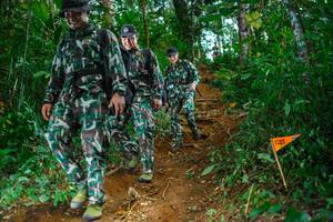 BIB: 
                            <button type="button" onclick="openModal(22739651)" class="btn btn-primary btn-sm float-right btn-popup" data-toggle="modal" data-target=".modal-high-quality">
                        <i class="fas fa-shopping-cart"></i> Add to Cart
                    </button>
                                            <button type="button" onclick="isThisMe(22739651, true)" class="btn btn-success btn-sm float-right btn-popup btn-isme hidden" data-toggle="tooltip" data-placement="bottom" title="นี่คือรูปของคุณใช่ไหม คลิกที่นี่เพื่อเอาเข้าอัลบั้ม">
                        <i class="fas fa-plus"></i> Add to album
                    </button>
                    <button type="button" onclick="isThisMe(22739651, false)" class="btn btn-warning btn-sm float-right btn-popup btn-isnotme hidden">
                        <i class="fas fa-ban"></i> Remove from album
                    </button>