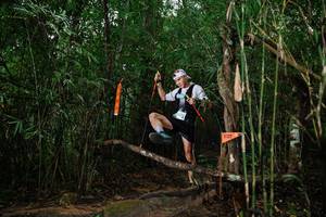 BIB: 3400
                            <button type="button" onclick="openModal(22613283)" class="btn btn-primary btn-sm float-right btn-popup" data-toggle="modal" data-target=".modal-high-quality">
                        <i class="fas fa-shopping-cart"></i> Add to Cart
                    </button>
                                            <button type="button" onclick="isThisMe(22613283, true)" class="btn btn-success btn-sm float-right btn-popup btn-isme hidden" data-toggle="tooltip" data-placement="bottom" title="นี่คือรูปของคุณใช่ไหม คลิกที่นี่เพื่อเอาเข้าอัลบั้ม">
                        <i class="fas fa-plus"></i> Add to album
                    </button>
                    <button type="button" onclick="isThisMe(22613283, false)" class="btn btn-warning btn-sm float-right btn-popup btn-isnotme hidden">
                        <i class="fas fa-ban"></i> Remove from album
                    </button>