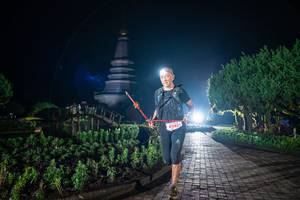 BIB: 8242
                            <button type="button" onclick="openModal(22632326)" class="btn btn-primary btn-sm float-right btn-popup" data-toggle="modal" data-target=".modal-high-quality">
                        <i class="fas fa-shopping-cart"></i> Add to Cart
                    </button>
                                            <button type="button" onclick="isThisMe(22632326, true)" class="btn btn-success btn-sm float-right btn-popup btn-isme hidden" data-toggle="tooltip" data-placement="bottom" title="นี่คือรูปของคุณใช่ไหม คลิกที่นี่เพื่อเอาเข้าอัลบั้ม">
                        <i class="fas fa-plus"></i> Add to album
                    </button>
                    <button type="button" onclick="isThisMe(22632326, false)" class="btn btn-warning btn-sm float-right btn-popup btn-isnotme hidden">
                        <i class="fas fa-ban"></i> Remove from album
                    </button>