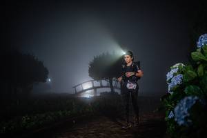 BIB: 317
                            <button type="button" onclick="openModal(22635360)" class="btn btn-primary btn-sm float-right btn-popup" data-toggle="modal" data-target=".modal-high-quality">
                        <i class="fas fa-shopping-cart"></i> Add to Cart
                    </button>
                                            <button type="button" onclick="isThisMe(22635360, true)" class="btn btn-success btn-sm float-right btn-popup btn-isme hidden" data-toggle="tooltip" data-placement="bottom" title="นี่คือรูปของคุณใช่ไหม คลิกที่นี่เพื่อเอาเข้าอัลบั้ม">
                        <i class="fas fa-plus"></i> Add to album
                    </button>
                    <button type="button" onclick="isThisMe(22635360, false)" class="btn btn-warning btn-sm float-right btn-popup btn-isnotme hidden">
                        <i class="fas fa-ban"></i> Remove from album
                    </button>