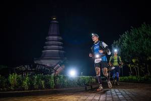 BIB: 40434
                            <button type="button" onclick="openModal(22634694)" class="btn btn-primary btn-sm float-right btn-popup" data-toggle="modal" data-target=".modal-high-quality">
                        <i class="fas fa-shopping-cart"></i> Add to Cart
                    </button>
                                            <button type="button" onclick="isThisMe(22634694, true)" class="btn btn-success btn-sm float-right btn-popup btn-isme hidden" data-toggle="tooltip" data-placement="bottom" title="นี่คือรูปของคุณใช่ไหม คลิกที่นี่เพื่อเอาเข้าอัลบั้ม">
                        <i class="fas fa-plus"></i> Add to album
                    </button>
                    <button type="button" onclick="isThisMe(22634694, false)" class="btn btn-warning btn-sm float-right btn-popup btn-isnotme hidden">
                        <i class="fas fa-ban"></i> Remove from album
                    </button>