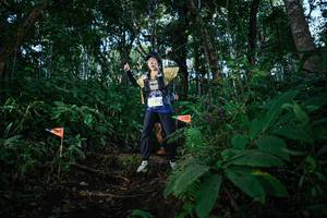 BIB: 11871
                            <button type="button" onclick="openModal(22671594)" class="btn btn-primary btn-sm float-right btn-popup" data-toggle="modal" data-target=".modal-high-quality">
                        <i class="fas fa-shopping-cart"></i> Add to Cart
                    </button>
                                            <button type="button" onclick="isThisMe(22671594, true)" class="btn btn-success btn-sm float-right btn-popup btn-isme hidden" data-toggle="tooltip" data-placement="bottom" title="นี่คือรูปของคุณใช่ไหม คลิกที่นี่เพื่อเอาเข้าอัลบั้ม">
                        <i class="fas fa-plus"></i> Add to album
                    </button>
                    <button type="button" onclick="isThisMe(22671594, false)" class="btn btn-warning btn-sm float-right btn-popup btn-isnotme hidden">
                        <i class="fas fa-ban"></i> Remove from album
                    </button>