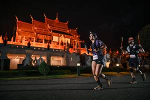 BIB: 4209
                            <button type="button" onclick="openModal(22692300)" class="btn btn-primary btn-sm float-right btn-popup" data-toggle="modal" data-target=".modal-high-quality">
                        <i class="fas fa-shopping-cart"></i> Add to Cart
                    </button>
                                            <button type="button" onclick="isThisMe(22692300, true)" class="btn btn-success btn-sm float-right btn-popup btn-isme hidden" data-toggle="tooltip" data-placement="bottom" title="นี่คือรูปของคุณใช่ไหม คลิกที่นี่เพื่อเอาเข้าอัลบั้ม">
                        <i class="fas fa-plus"></i> Add to album
                    </button>
                    <button type="button" onclick="isThisMe(22692300, false)" class="btn btn-warning btn-sm float-right btn-popup btn-isnotme hidden">
                        <i class="fas fa-ban"></i> Remove from album
                    </button>