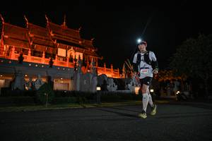 BIB: 5815
                            <button type="button" onclick="openModal(22692517)" class="btn btn-primary btn-sm float-right btn-popup" data-toggle="modal" data-target=".modal-high-quality">
                        <i class="fas fa-shopping-cart"></i> Add to Cart
                    </button>
                                            <button type="button" onclick="isThisMe(22692517, true)" class="btn btn-success btn-sm float-right btn-popup btn-isme hidden" data-toggle="tooltip" data-placement="bottom" title="นี่คือรูปของคุณใช่ไหม คลิกที่นี่เพื่อเอาเข้าอัลบั้ม">
                        <i class="fas fa-plus"></i> Add to album
                    </button>
                    <button type="button" onclick="isThisMe(22692517, false)" class="btn btn-warning btn-sm float-right btn-popup btn-isnotme hidden">
                        <i class="fas fa-ban"></i> Remove from album
                    </button>