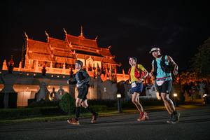 BIB: 5640, 
                            <button type="button" onclick="openModal(22692227)" class="btn btn-primary btn-sm float-right btn-popup" data-toggle="modal" data-target=".modal-high-quality">
                        <i class="fas fa-shopping-cart"></i> Add to Cart
                    </button>
                                            <button type="button" onclick="isThisMe(22692227, true)" class="btn btn-success btn-sm float-right btn-popup btn-isme hidden" data-toggle="tooltip" data-placement="bottom" title="นี่คือรูปของคุณใช่ไหม คลิกที่นี่เพื่อเอาเข้าอัลบั้ม">
                        <i class="fas fa-plus"></i> Add to album
                    </button>
                    <button type="button" onclick="isThisMe(22692227, false)" class="btn btn-warning btn-sm float-right btn-popup btn-isnotme hidden">
                        <i class="fas fa-ban"></i> Remove from album
                    </button>