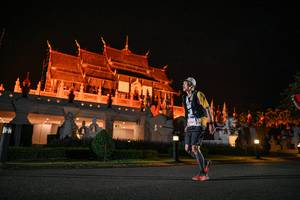 BIB: 160
                            <button type="button" onclick="openModal(22692451)" class="btn btn-primary btn-sm float-right btn-popup" data-toggle="modal" data-target=".modal-high-quality">
                        <i class="fas fa-shopping-cart"></i> Add to Cart
                    </button>
                                            <button type="button" onclick="isThisMe(22692451, true)" class="btn btn-success btn-sm float-right btn-popup btn-isme hidden" data-toggle="tooltip" data-placement="bottom" title="นี่คือรูปของคุณใช่ไหม คลิกที่นี่เพื่อเอาเข้าอัลบั้ม">
                        <i class="fas fa-plus"></i> Add to album
                    </button>
                    <button type="button" onclick="isThisMe(22692451, false)" class="btn btn-warning btn-sm float-right btn-popup btn-isnotme hidden">
                        <i class="fas fa-ban"></i> Remove from album
                    </button>