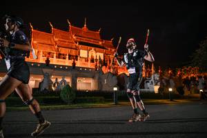 BIB: 4365
                            <button type="button" onclick="openModal(22692298)" class="btn btn-primary btn-sm float-right btn-popup" data-toggle="modal" data-target=".modal-high-quality">
                        <i class="fas fa-shopping-cart"></i> Add to Cart
                    </button>
                                            <button type="button" onclick="isThisMe(22692298, true)" class="btn btn-success btn-sm float-right btn-popup btn-isme hidden" data-toggle="tooltip" data-placement="bottom" title="นี่คือรูปของคุณใช่ไหม คลิกที่นี่เพื่อเอาเข้าอัลบั้ม">
                        <i class="fas fa-plus"></i> Add to album
                    </button>
                    <button type="button" onclick="isThisMe(22692298, false)" class="btn btn-warning btn-sm float-right btn-popup btn-isnotme hidden">
                        <i class="fas fa-ban"></i> Remove from album
                    </button>