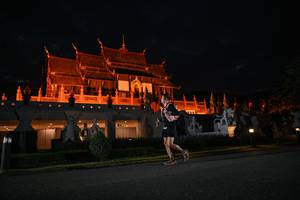 BIB: 
                            <button type="button" onclick="openModal(22692166)" class="btn btn-primary btn-sm float-right btn-popup" data-toggle="modal" data-target=".modal-high-quality">
                        <i class="fas fa-shopping-cart"></i> Add to Cart
                    </button>
                                            <button type="button" onclick="isThisMe(22692166, true)" class="btn btn-success btn-sm float-right btn-popup btn-isme hidden" data-toggle="tooltip" data-placement="bottom" title="นี่คือรูปของคุณใช่ไหม คลิกที่นี่เพื่อเอาเข้าอัลบั้ม">
                        <i class="fas fa-plus"></i> Add to album
                    </button>
                    <button type="button" onclick="isThisMe(22692166, false)" class="btn btn-warning btn-sm float-right btn-popup btn-isnotme hidden">
                        <i class="fas fa-ban"></i> Remove from album
                    </button>