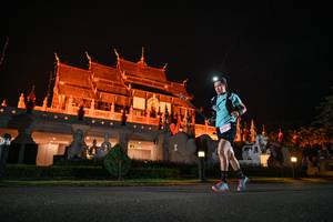 BIB: 6129
                            <button type="button" onclick="openModal(22692379)" class="btn btn-primary btn-sm float-right btn-popup" data-toggle="modal" data-target=".modal-high-quality">
                        <i class="fas fa-shopping-cart"></i> Add to Cart
                    </button>
                                            <button type="button" onclick="isThisMe(22692379, true)" class="btn btn-success btn-sm float-right btn-popup btn-isme hidden" data-toggle="tooltip" data-placement="bottom" title="นี่คือรูปของคุณใช่ไหม คลิกที่นี่เพื่อเอาเข้าอัลบั้ม">
                        <i class="fas fa-plus"></i> Add to album
                    </button>
                    <button type="button" onclick="isThisMe(22692379, false)" class="btn btn-warning btn-sm float-right btn-popup btn-isnotme hidden">
                        <i class="fas fa-ban"></i> Remove from album
                    </button>