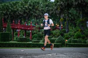 BIB: 5752
                            <button type="button" onclick="openModal(22691299)" class="btn btn-primary btn-sm float-right btn-popup" data-toggle="modal" data-target=".modal-high-quality">
                        <i class="fas fa-shopping-cart"></i> Add to Cart
                    </button>
                                            <button type="button" onclick="isThisMe(22691299, true)" class="btn btn-success btn-sm float-right btn-popup btn-isme hidden" data-toggle="tooltip" data-placement="bottom" title="นี่คือรูปของคุณใช่ไหม คลิกที่นี่เพื่อเอาเข้าอัลบั้ม">
                        <i class="fas fa-plus"></i> Add to album
                    </button>
                    <button type="button" onclick="isThisMe(22691299, false)" class="btn btn-warning btn-sm float-right btn-popup btn-isnotme hidden">
                        <i class="fas fa-ban"></i> Remove from album
                    </button>