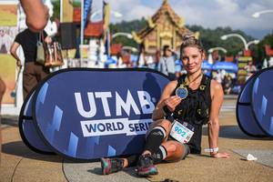 BIB: 902
                            <button type="button" onclick="openModal(22709522)" class="btn btn-primary btn-sm float-right btn-popup" data-toggle="modal" data-target=".modal-high-quality">
                        <i class="fas fa-shopping-cart"></i> Add to Cart
                    </button>
                                            <button type="button" onclick="isThisMe(22709522, true)" class="btn btn-success btn-sm float-right btn-popup btn-isme hidden" data-toggle="tooltip" data-placement="bottom" title="นี่คือรูปของคุณใช่ไหม คลิกที่นี่เพื่อเอาเข้าอัลบั้ม">
                        <i class="fas fa-plus"></i> Add to album
                    </button>
                    <button type="button" onclick="isThisMe(22709522, false)" class="btn btn-warning btn-sm float-right btn-popup btn-isnotme hidden">
                        <i class="fas fa-ban"></i> Remove from album
                    </button>