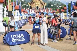 BIB: 2117
                            <button type="button" onclick="openModal(22713057)" class="btn btn-primary btn-sm float-right btn-popup" data-toggle="modal" data-target=".modal-high-quality">
                        <i class="fas fa-shopping-cart"></i> Add to Cart
                    </button>
                                            <button type="button" onclick="isThisMe(22713057, true)" class="btn btn-success btn-sm float-right btn-popup btn-isme hidden" data-toggle="tooltip" data-placement="bottom" title="นี่คือรูปของคุณใช่ไหม คลิกที่นี่เพื่อเอาเข้าอัลบั้ม">
                        <i class="fas fa-plus"></i> Add to album
                    </button>
                    <button type="button" onclick="isThisMe(22713057, false)" class="btn btn-warning btn-sm float-right btn-popup btn-isnotme hidden">
                        <i class="fas fa-ban"></i> Remove from album
                    </button>