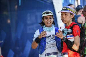 BIB: 100
                            <button type="button" onclick="openModal(22704521)" class="btn btn-primary btn-sm float-right btn-popup" data-toggle="modal" data-target=".modal-high-quality">
                        <i class="fas fa-shopping-cart"></i> Add to Cart
                    </button>
                                            <button type="button" onclick="isThisMe(22704521, true)" class="btn btn-success btn-sm float-right btn-popup btn-isme hidden" data-toggle="tooltip" data-placement="bottom" title="นี่คือรูปของคุณใช่ไหม คลิกที่นี่เพื่อเอาเข้าอัลบั้ม">
                        <i class="fas fa-plus"></i> Add to album
                    </button>
                    <button type="button" onclick="isThisMe(22704521, false)" class="btn btn-warning btn-sm float-right btn-popup btn-isnotme hidden">
                        <i class="fas fa-ban"></i> Remove from album
                    </button>