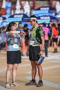 BIB: 1293, 2711
                            <button type="button" onclick="openModal(22713664)" class="btn btn-primary btn-sm float-right btn-popup" data-toggle="modal" data-target=".modal-high-quality">
                        <i class="fas fa-shopping-cart"></i> Add to Cart
                    </button>
                                            <button type="button" onclick="isThisMe(22713664, true)" class="btn btn-success btn-sm float-right btn-popup btn-isme hidden" data-toggle="tooltip" data-placement="bottom" title="นี่คือรูปของคุณใช่ไหม คลิกที่นี่เพื่อเอาเข้าอัลบั้ม">
                        <i class="fas fa-plus"></i> Add to album
                    </button>
                    <button type="button" onclick="isThisMe(22713664, false)" class="btn btn-warning btn-sm float-right btn-popup btn-isnotme hidden">
                        <i class="fas fa-ban"></i> Remove from album
                    </button>