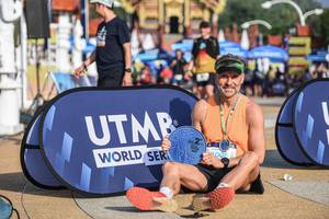 BIB: 128
                            <button type="button" onclick="openModal(22709604)" class="btn btn-primary btn-sm float-right btn-popup" data-toggle="modal" data-target=".modal-high-quality">
                        <i class="fas fa-shopping-cart"></i> Add to Cart
                    </button>
                                            <button type="button" onclick="isThisMe(22709604, true)" class="btn btn-success btn-sm float-right btn-popup btn-isme hidden" data-toggle="tooltip" data-placement="bottom" title="นี่คือรูปของคุณใช่ไหม คลิกที่นี่เพื่อเอาเข้าอัลบั้ม">
                        <i class="fas fa-plus"></i> Add to album
                    </button>
                    <button type="button" onclick="isThisMe(22709604, false)" class="btn btn-warning btn-sm float-right btn-popup btn-isnotme hidden">
                        <i class="fas fa-ban"></i> Remove from album
                    </button>