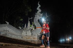 BIB: 201
                            <button type="button" onclick="openModal(22637562)" class="btn btn-primary btn-sm float-right btn-popup" data-toggle="modal" data-target=".modal-high-quality">
                        <i class="fas fa-shopping-cart"></i> Add to Cart
                    </button>
                                            <button type="button" onclick="isThisMe(22637562, true)" class="btn btn-success btn-sm float-right btn-popup btn-isme hidden" data-toggle="tooltip" data-placement="bottom" title="นี่คือรูปของคุณใช่ไหม คลิกที่นี่เพื่อเอาเข้าอัลบั้ม">
                        <i class="fas fa-plus"></i> Add to album
                    </button>
                    <button type="button" onclick="isThisMe(22637562, false)" class="btn btn-warning btn-sm float-right btn-popup btn-isnotme hidden">
                        <i class="fas fa-ban"></i> Remove from album
                    </button>