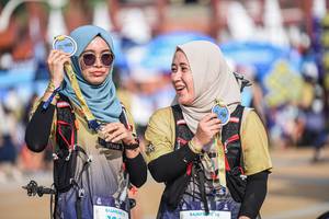 BIB: 
                            <button type="button" onclick="openModal(22716656)" class="btn btn-primary btn-sm float-right btn-popup" data-toggle="modal" data-target=".modal-high-quality">
                        <i class="fas fa-shopping-cart"></i> Add to Cart
                    </button>
                                            <button type="button" onclick="isThisMe(22716656, true)" class="btn btn-success btn-sm float-right btn-popup btn-isme hidden" data-toggle="tooltip" data-placement="bottom" title="นี่คือรูปของคุณใช่ไหม คลิกที่นี่เพื่อเอาเข้าอัลบั้ม">
                        <i class="fas fa-plus"></i> Add to album
                    </button>
                    <button type="button" onclick="isThisMe(22716656, false)" class="btn btn-warning btn-sm float-right btn-popup btn-isnotme hidden">
                        <i class="fas fa-ban"></i> Remove from album
                    </button>