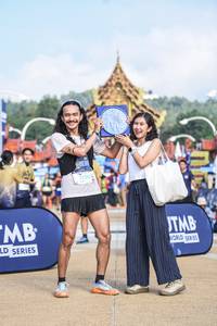 BIB: 1100
                            <button type="button" onclick="openModal(22711277)" class="btn btn-primary btn-sm float-right btn-popup" data-toggle="modal" data-target=".modal-high-quality">
                        <i class="fas fa-shopping-cart"></i> Add to Cart
                    </button>
                                            <button type="button" onclick="isThisMe(22711277, true)" class="btn btn-success btn-sm float-right btn-popup btn-isme hidden" data-toggle="tooltip" data-placement="bottom" title="นี่คือรูปของคุณใช่ไหม คลิกที่นี่เพื่อเอาเข้าอัลบั้ม">
                        <i class="fas fa-plus"></i> Add to album
                    </button>
                    <button type="button" onclick="isThisMe(22711277, false)" class="btn btn-warning btn-sm float-right btn-popup btn-isnotme hidden">
                        <i class="fas fa-ban"></i> Remove from album
                    </button>