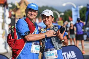 BIB: 1063, 1060, 120
                            <button type="button" onclick="openModal(22709177)" class="btn btn-primary btn-sm float-right btn-popup" data-toggle="modal" data-target=".modal-high-quality">
                        <i class="fas fa-shopping-cart"></i> Add to Cart
                    </button>
                                            <button type="button" onclick="isThisMe(22709177, true)" class="btn btn-success btn-sm float-right btn-popup btn-isme hidden" data-toggle="tooltip" data-placement="bottom" title="นี่คือรูปของคุณใช่ไหม คลิกที่นี่เพื่อเอาเข้าอัลบั้ม">
                        <i class="fas fa-plus"></i> Add to album
                    </button>
                    <button type="button" onclick="isThisMe(22709177, false)" class="btn btn-warning btn-sm float-right btn-popup btn-isnotme hidden">
                        <i class="fas fa-ban"></i> Remove from album
                    </button>