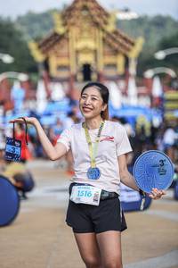 BIB: 1516
                            <button type="button" onclick="openModal(22710961)" class="btn btn-primary btn-sm float-right btn-popup" data-toggle="modal" data-target=".modal-high-quality">
                        <i class="fas fa-shopping-cart"></i> Add to Cart
                    </button>
                                            <button type="button" onclick="isThisMe(22710961, true)" class="btn btn-success btn-sm float-right btn-popup btn-isme hidden" data-toggle="tooltip" data-placement="bottom" title="นี่คือรูปของคุณใช่ไหม คลิกที่นี่เพื่อเอาเข้าอัลบั้ม">
                        <i class="fas fa-plus"></i> Add to album
                    </button>
                    <button type="button" onclick="isThisMe(22710961, false)" class="btn btn-warning btn-sm float-right btn-popup btn-isnotme hidden">
                        <i class="fas fa-ban"></i> Remove from album
                    </button>