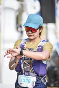 BIB: 1378, 120
                            <button type="button" onclick="openModal(22713494)" class="btn btn-primary btn-sm float-right btn-popup" data-toggle="modal" data-target=".modal-high-quality">
                        <i class="fas fa-shopping-cart"></i> Add to Cart
                    </button>
                                            <button type="button" onclick="isThisMe(22713494, true)" class="btn btn-success btn-sm float-right btn-popup btn-isme hidden" data-toggle="tooltip" data-placement="bottom" title="นี่คือรูปของคุณใช่ไหม คลิกที่นี่เพื่อเอาเข้าอัลบั้ม">
                        <i class="fas fa-plus"></i> Add to album
                    </button>
                    <button type="button" onclick="isThisMe(22713494, false)" class="btn btn-warning btn-sm float-right btn-popup btn-isnotme hidden">
                        <i class="fas fa-ban"></i> Remove from album
                    </button>