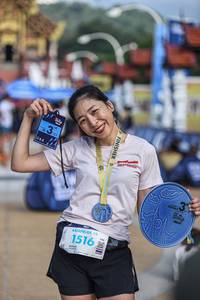 BIB: 044, 1516
                            <button type="button" onclick="openModal(22710929)" class="btn btn-primary btn-sm float-right btn-popup" data-toggle="modal" data-target=".modal-high-quality">
                        <i class="fas fa-shopping-cart"></i> Add to Cart
                    </button>
                                            <button type="button" onclick="isThisMe(22710929, true)" class="btn btn-success btn-sm float-right btn-popup btn-isme hidden" data-toggle="tooltip" data-placement="bottom" title="นี่คือรูปของคุณใช่ไหม คลิกที่นี่เพื่อเอาเข้าอัลบั้ม">
                        <i class="fas fa-plus"></i> Add to album
                    </button>
                    <button type="button" onclick="isThisMe(22710929, false)" class="btn btn-warning btn-sm float-right btn-popup btn-isnotme hidden">
                        <i class="fas fa-ban"></i> Remove from album
                    </button>