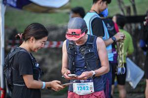 BIB: 1242
                            <button type="button" onclick="openModal(22710628)" class="btn btn-primary btn-sm float-right btn-popup" data-toggle="modal" data-target=".modal-high-quality">
                        <i class="fas fa-shopping-cart"></i> Add to Cart
                    </button>
                                            <button type="button" onclick="isThisMe(22710628, true)" class="btn btn-success btn-sm float-right btn-popup btn-isme hidden" data-toggle="tooltip" data-placement="bottom" title="นี่คือรูปของคุณใช่ไหม คลิกที่นี่เพื่อเอาเข้าอัลบั้ม">
                        <i class="fas fa-plus"></i> Add to album
                    </button>
                    <button type="button" onclick="isThisMe(22710628, false)" class="btn btn-warning btn-sm float-right btn-popup btn-isnotme hidden">
                        <i class="fas fa-ban"></i> Remove from album
                    </button>