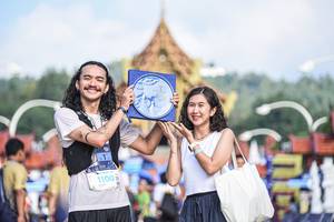 BIB: 1100
                            <button type="button" onclick="openModal(22711409)" class="btn btn-primary btn-sm float-right btn-popup" data-toggle="modal" data-target=".modal-high-quality">
                        <i class="fas fa-shopping-cart"></i> Add to Cart
                    </button>
                                            <button type="button" onclick="isThisMe(22711409, true)" class="btn btn-success btn-sm float-right btn-popup btn-isme hidden" data-toggle="tooltip" data-placement="bottom" title="นี่คือรูปของคุณใช่ไหม คลิกที่นี่เพื่อเอาเข้าอัลบั้ม">
                        <i class="fas fa-plus"></i> Add to album
                    </button>
                    <button type="button" onclick="isThisMe(22711409, false)" class="btn btn-warning btn-sm float-right btn-popup btn-isnotme hidden">
                        <i class="fas fa-ban"></i> Remove from album
                    </button>