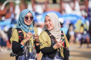 BIB: 
                            <button type="button" onclick="openModal(22716649)" class="btn btn-primary btn-sm float-right btn-popup" data-toggle="modal" data-target=".modal-high-quality">
                        <i class="fas fa-shopping-cart"></i> Add to Cart
                    </button>
                                            <button type="button" onclick="isThisMe(22716649, true)" class="btn btn-success btn-sm float-right btn-popup btn-isme hidden" data-toggle="tooltip" data-placement="bottom" title="นี่คือรูปของคุณใช่ไหม คลิกที่นี่เพื่อเอาเข้าอัลบั้ม">
                        <i class="fas fa-plus"></i> Add to album
                    </button>
                    <button type="button" onclick="isThisMe(22716649, false)" class="btn btn-warning btn-sm float-right btn-popup btn-isnotme hidden">
                        <i class="fas fa-ban"></i> Remove from album
                    </button>