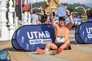 BIB: 1006
                            <button type="button" onclick="openModal(22709631)" class="btn btn-primary btn-sm float-right btn-popup" data-toggle="modal" data-target=".modal-high-quality">
                        <i class="fas fa-shopping-cart"></i> Add to Cart
                    </button>
                                            <button type="button" onclick="isThisMe(22709631, true)" class="btn btn-success btn-sm float-right btn-popup btn-isme hidden" data-toggle="tooltip" data-placement="bottom" title="นี่คือรูปของคุณใช่ไหม คลิกที่นี่เพื่อเอาเข้าอัลบั้ม">
                        <i class="fas fa-plus"></i> Add to album
                    </button>
                    <button type="button" onclick="isThisMe(22709631, false)" class="btn btn-warning btn-sm float-right btn-popup btn-isnotme hidden">
                        <i class="fas fa-ban"></i> Remove from album
                    </button>