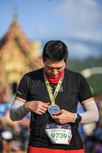 BIB: 100, 9739
                            <button type="button" onclick="openModal(22704791)" class="btn btn-primary btn-sm float-right btn-popup" data-toggle="modal" data-target=".modal-high-quality">
                        <i class="fas fa-shopping-cart"></i> Add to Cart
                    </button>
                                            <button type="button" onclick="isThisMe(22704791, true)" class="btn btn-success btn-sm float-right btn-popup btn-isme hidden" data-toggle="tooltip" data-placement="bottom" title="นี่คือรูปของคุณใช่ไหม คลิกที่นี่เพื่อเอาเข้าอัลบั้ม">
                        <i class="fas fa-plus"></i> Add to album
                    </button>
                    <button type="button" onclick="isThisMe(22704791, false)" class="btn btn-warning btn-sm float-right btn-popup btn-isnotme hidden">
                        <i class="fas fa-ban"></i> Remove from album
                    </button>